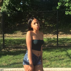 Meet your Posher, Nayêlï